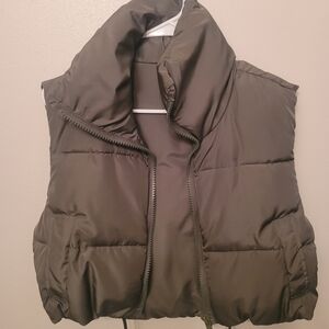 Women's Puffer Vest - Army Green